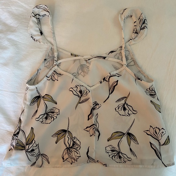 Floral top - Picture 3 of 3